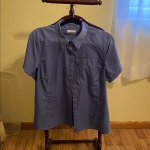Columbia Women's Omni-shade Blue Button-Down Shirt.